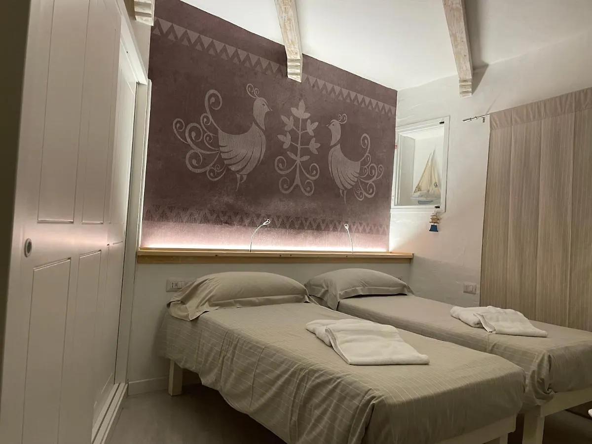 オルビア Domus De Diana Bed & Breakfast 3*,
