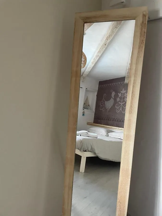 Bed and Breakfast Domus de Diana Olbia